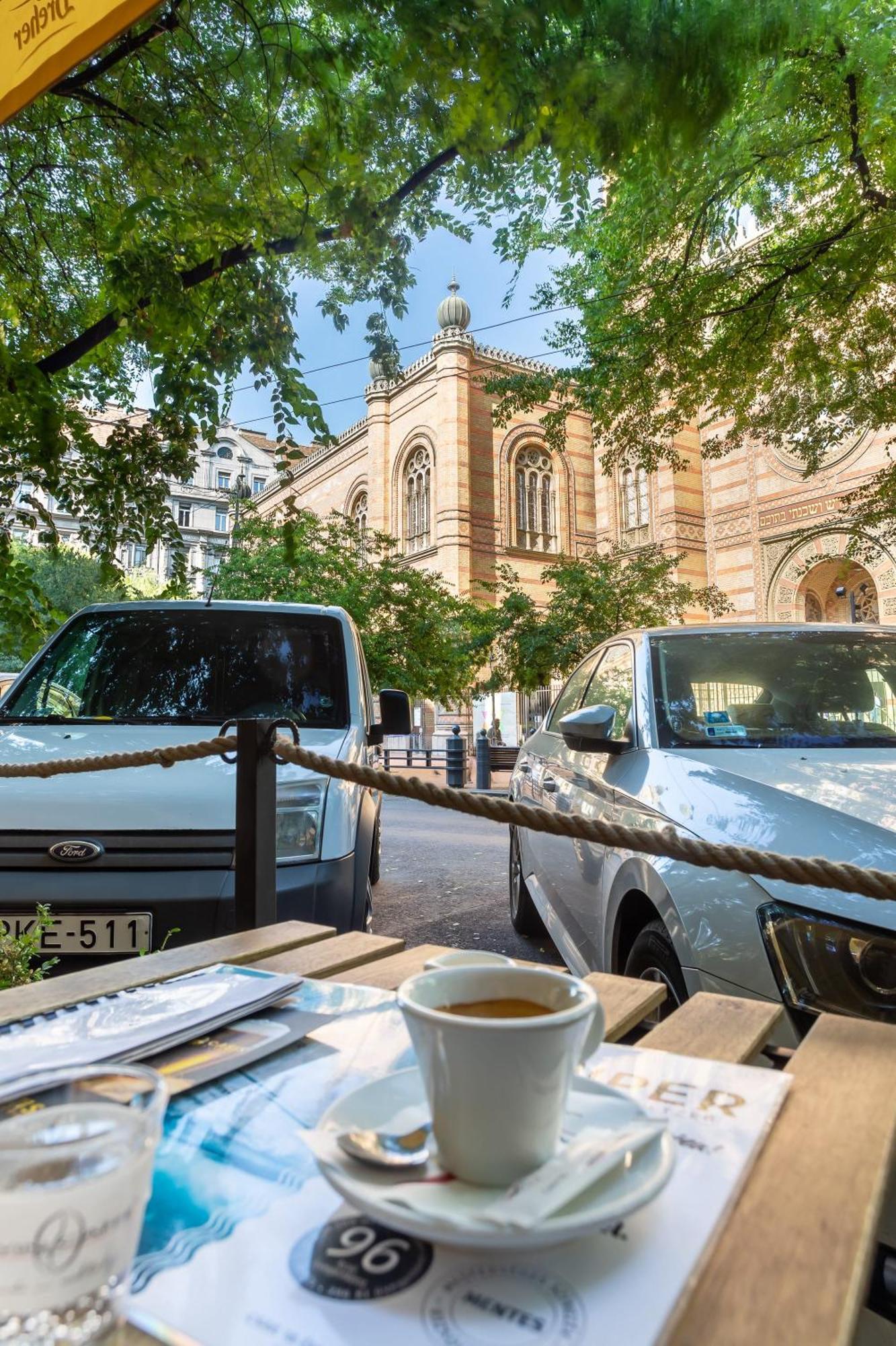Extreme Central - Luxy Stay Budapest Kültér fotó